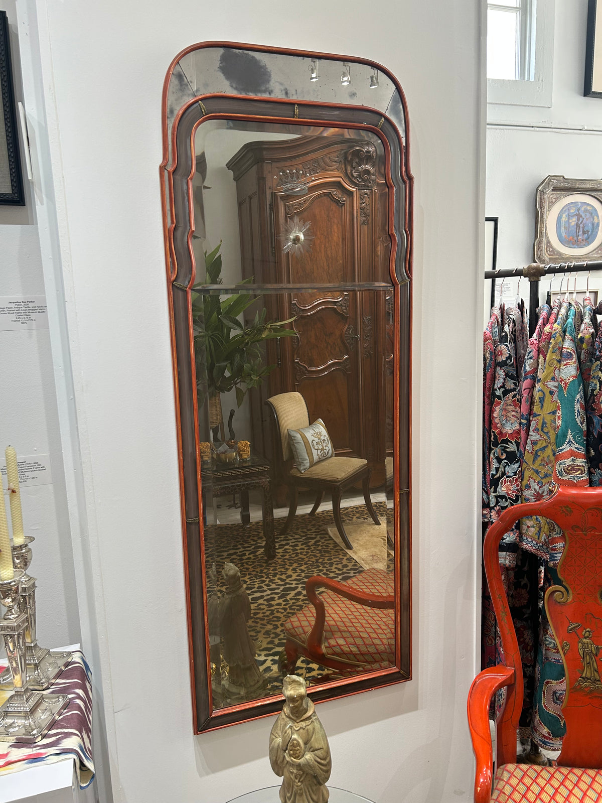 Vintage French Art Deco–Style Wall Mirror
Circa 1930s–1950s