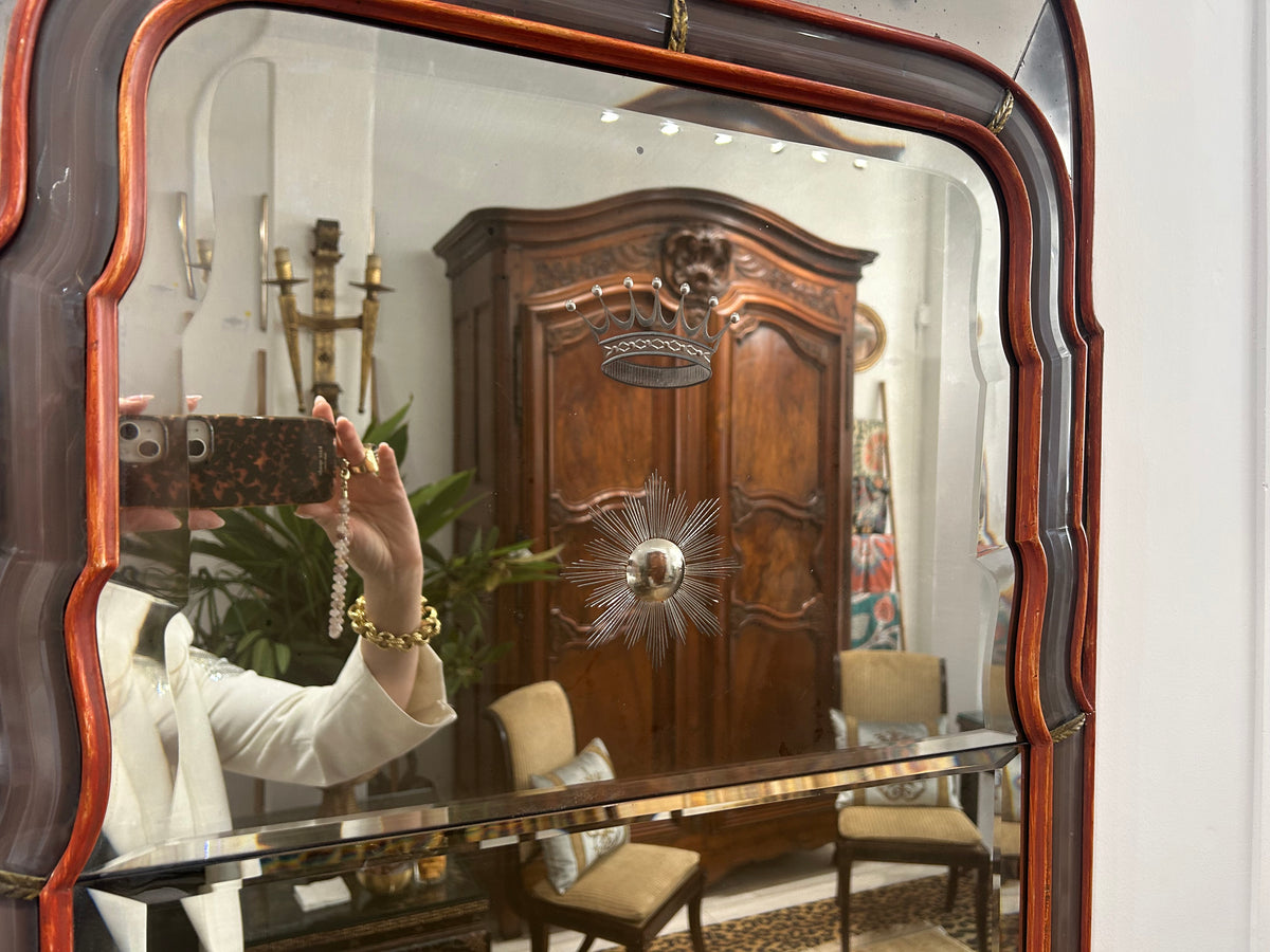 Vintage French Art Deco–Style Wall Mirror
Circa 1930s–1950s