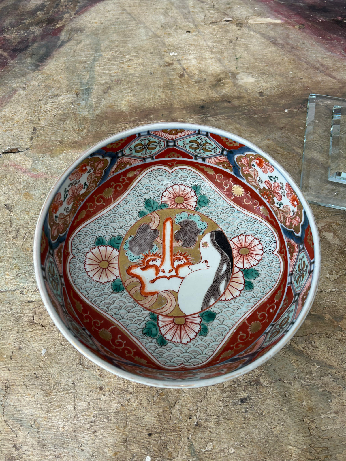 Japanese Imari-Style Porcelain Bowl