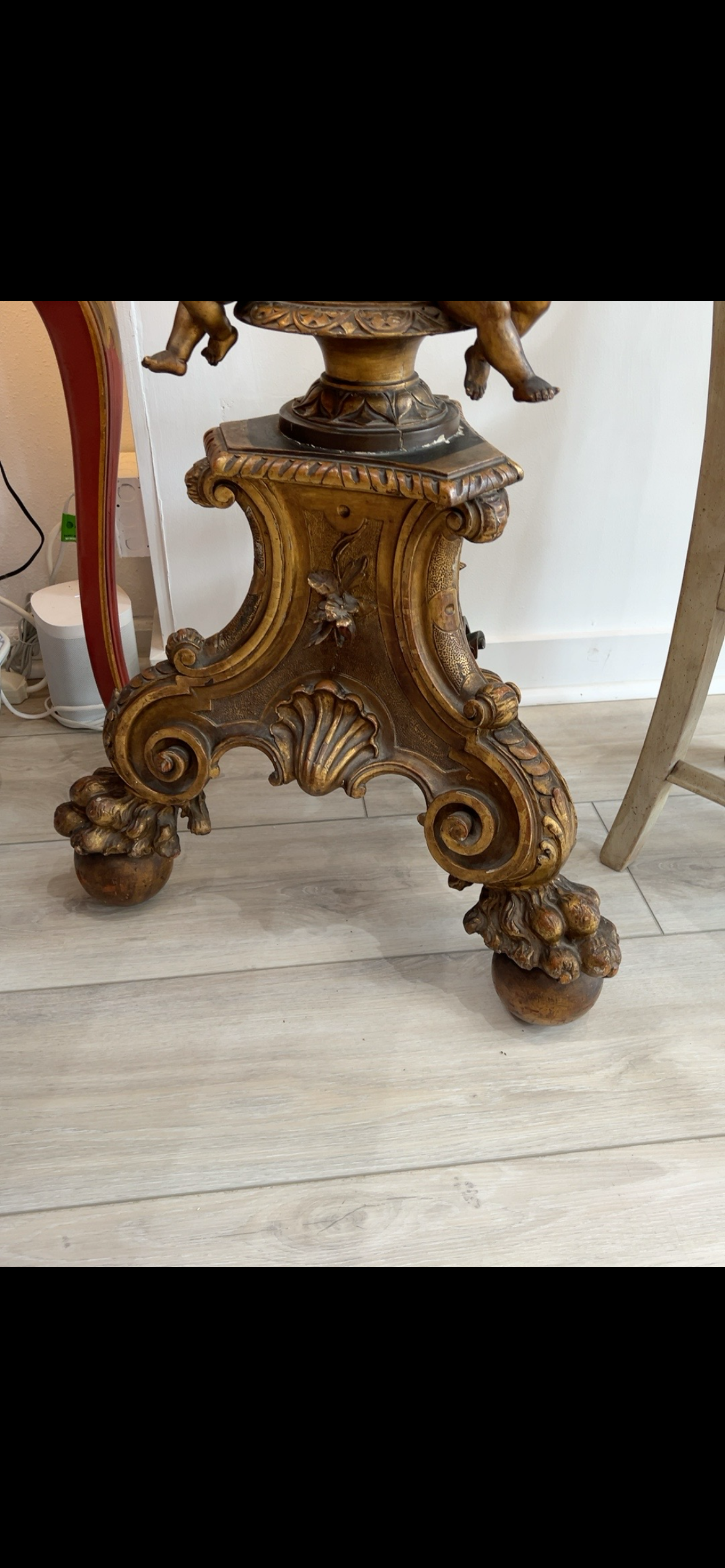 19th-Century Italian Baroque Revival Carved Giltwood Torchère