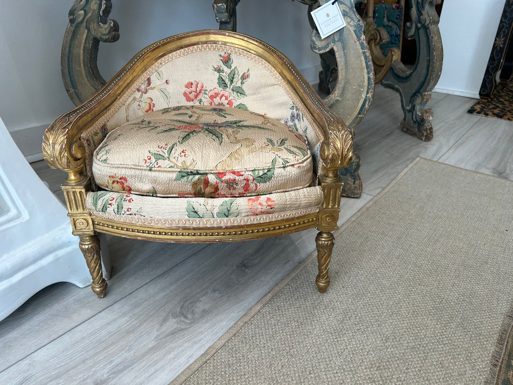 MINIATURE LOUIS XVI–STYLE BERGÈRE