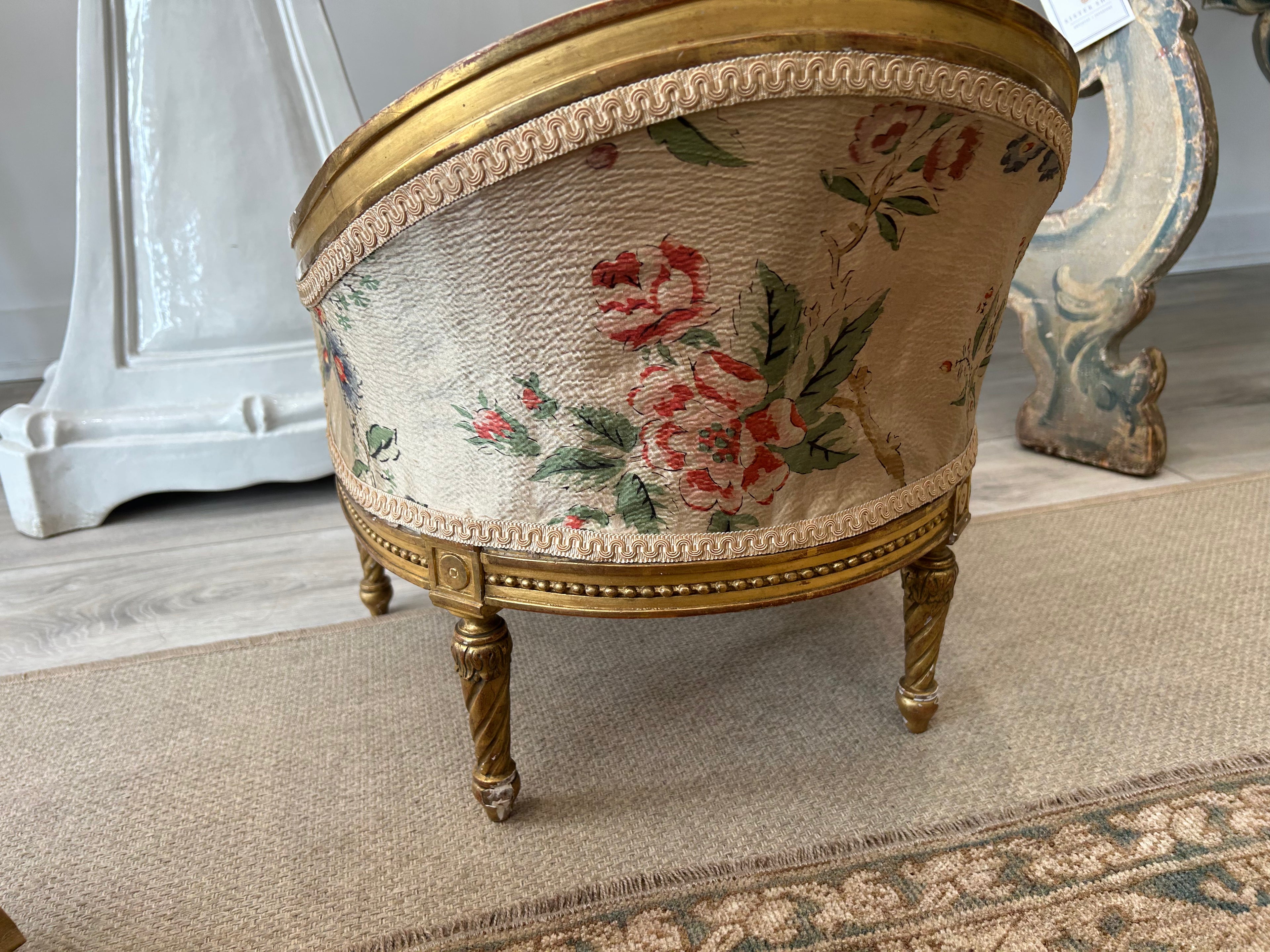 MINIATURE LOUIS XVI–STYLE BERGÈRE
